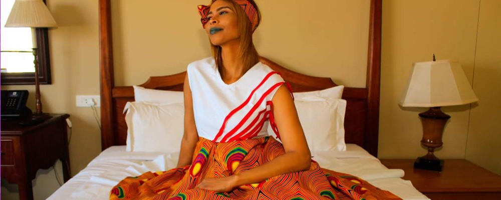 Sindi_m-header